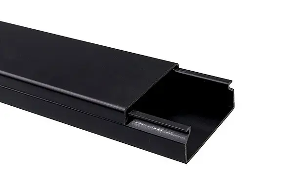 Asennuskanava 16x40x2000 mm musta