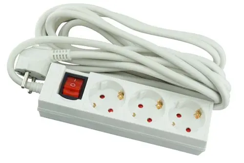 [26350] Jatkojohto 3-osainen 5 m maadoitettu valokytkimellä