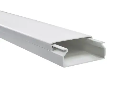 [91431] Asennuskanava 10x15x2000 mm tarralla